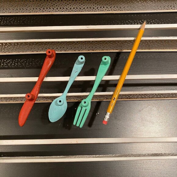 Many new set of 9 fork spoon knife pull/knob total - Picture 3 of 3